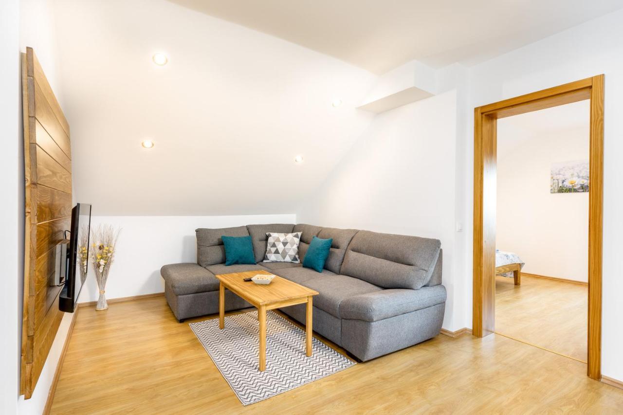 Apartman Medved Slunj Exterior photo